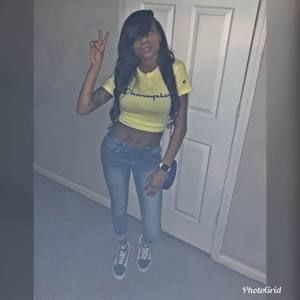 Meet your Posher, Aja